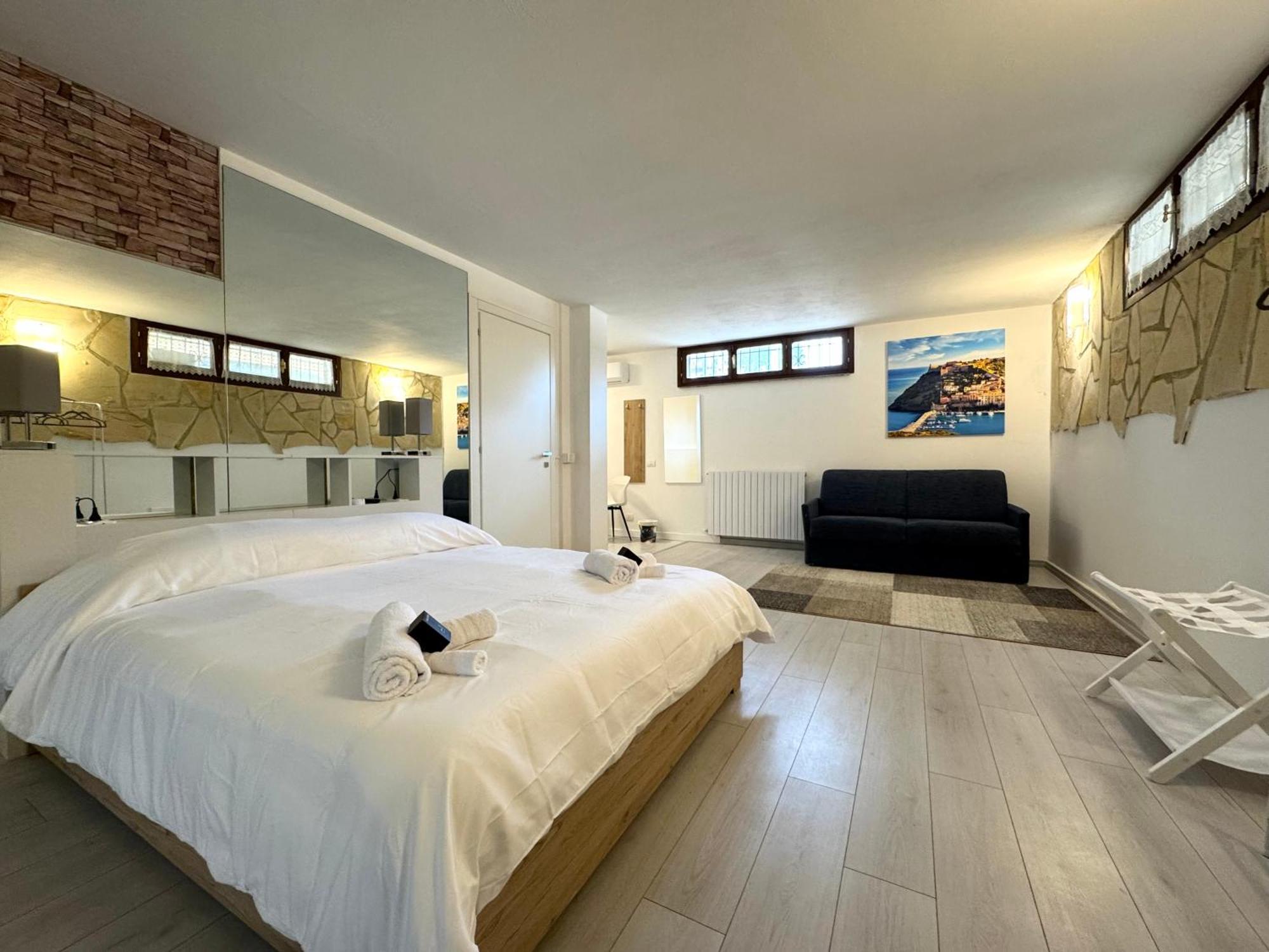 Residence Il Boschetto - Villa Con Piscina โกรเซตโต ภายนอก รูปภาพ